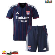 Camisa de Futebol Olympique Lyonnais Equipamento Secundário Infantil 2025-26 Manga Curta (+ Calças curtas)